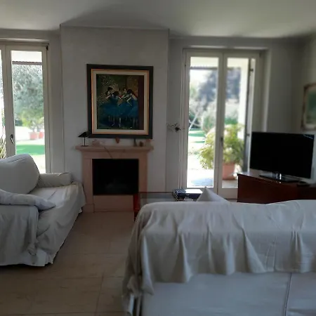 Villa Tina
