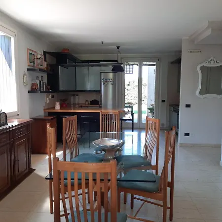 Tina Villa Verona