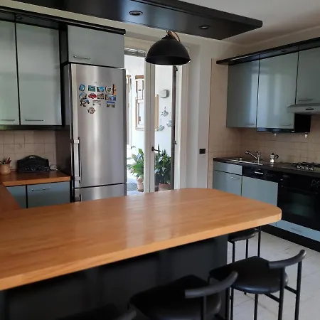 Tina Villa Verona